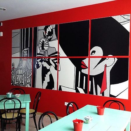 Hotel Byron Solo Per Giovani Riccione Eksteriør billede