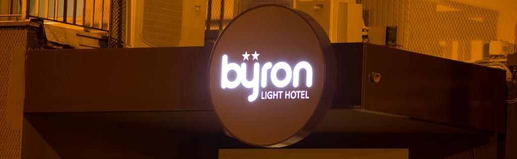 Hotel Byron Solo Per Giovani Riccione Eksteriør billede